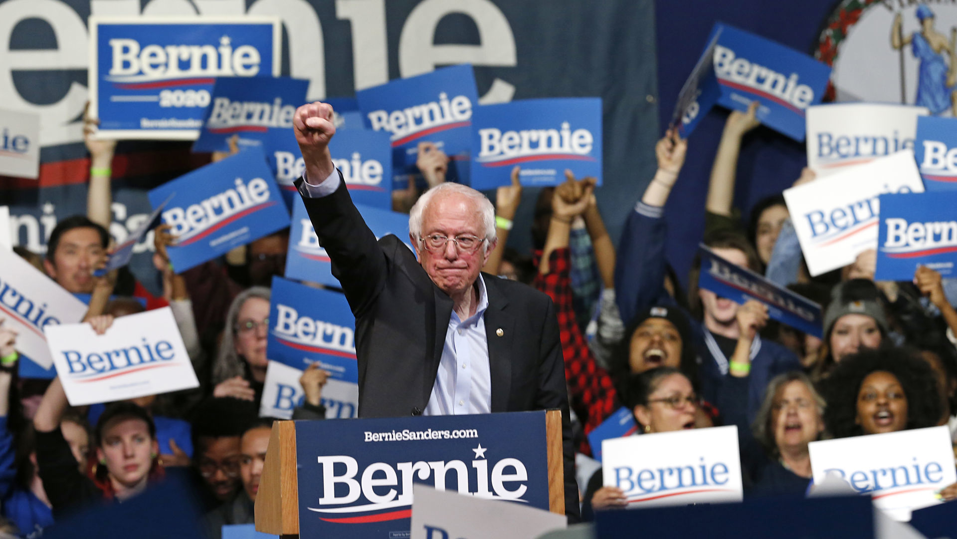 20200228_MET_BERNIE_AWE01